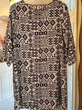 Black & White Western/Tribal Print Women’s Dress or Tunic